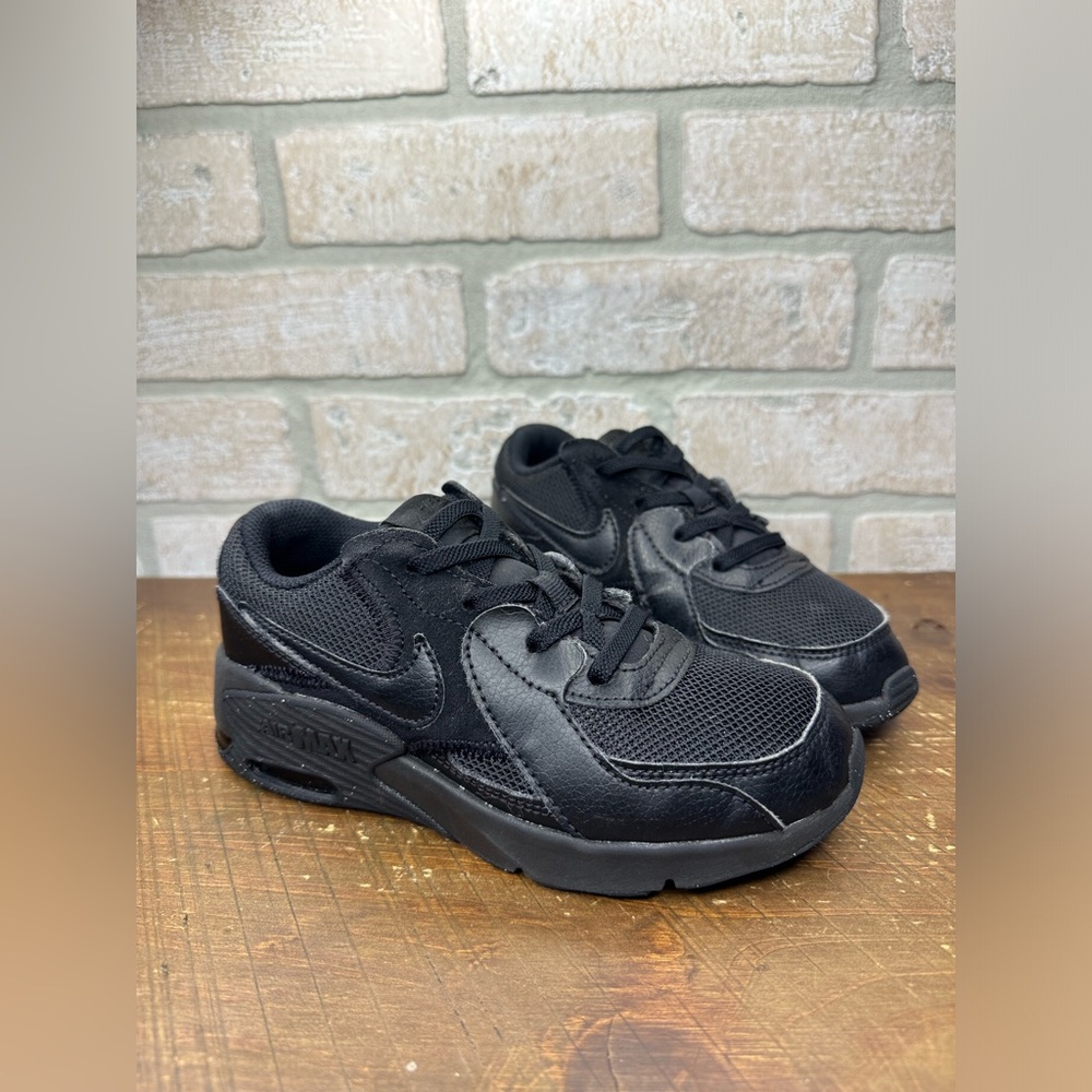 Nike Air Max Excee (PS) Boys Black Sneakers - Size 1Y - 0267